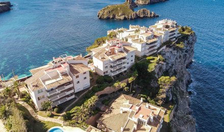 Apartment for sale with stunning views over the bay of Santa Ponsa, Palma de Mallorca, Balearic Islands, Spain